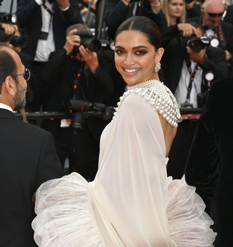 Cannes, France. 28th May, 2022. CANNES, FRANCE. May 28, 2022: Deepika Padukone at the Closing Gala of the 75th Festival de Cannes. Picture Credit: Paul Smith/Alamy Live News