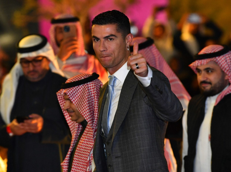 Saudi Arabia's Al-Nassr welcome superstar Cristiano Ronaldo