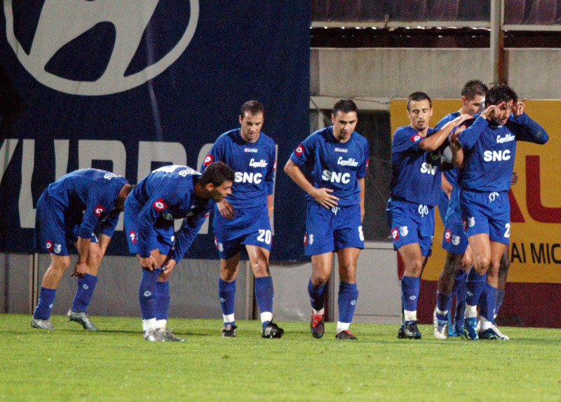 1.FOTBAL:RAPID BUCURESTI-FARUL CONSTANTA 3-2,LIGA 1 (24.09.2006)