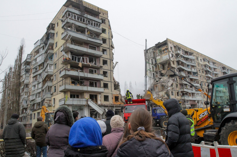 Response effort to Russian rocket strike at Dnipro apartment block, Ukraine - 15 Jan 2023