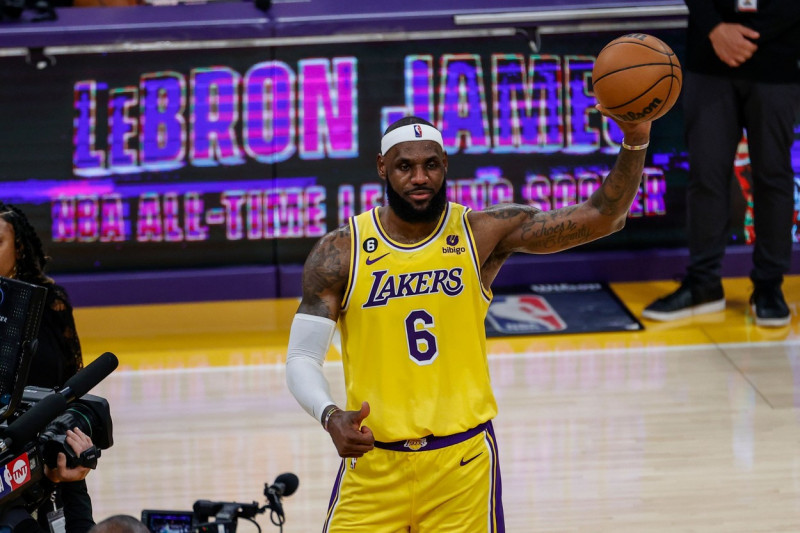 LeBron James becomes NBA all-time leading scorer in Los Angeles, USA - 7 Feb 2023