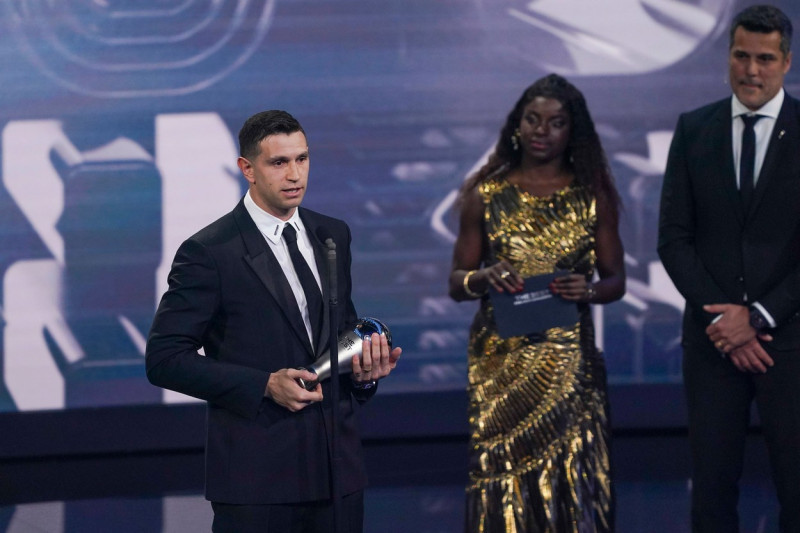 Paris, France, February 27th 2023: Emiliano Martinez winning the award for Best Menâ„˘s Goalkeeper during the The Best FIF
