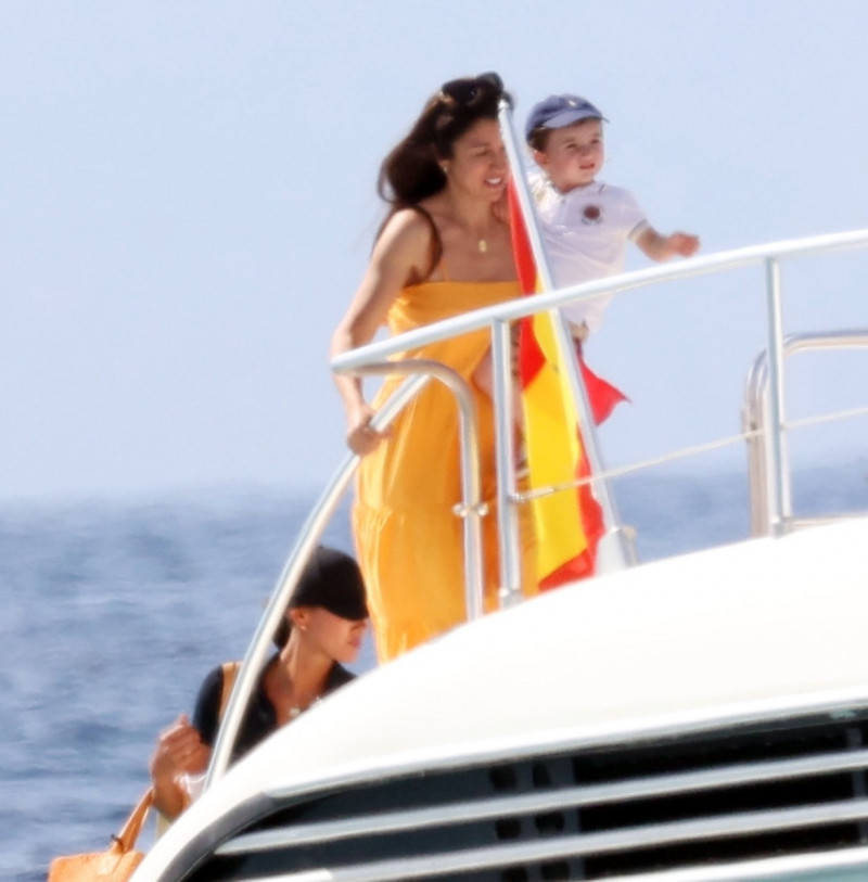 *EXCLUSIVE* Formula One Billionaire Bernie Ecclestone is pictured with wife and son enjoying a family vacation in Formentera.*PICTURES TAKEN ON 27/06/2022*