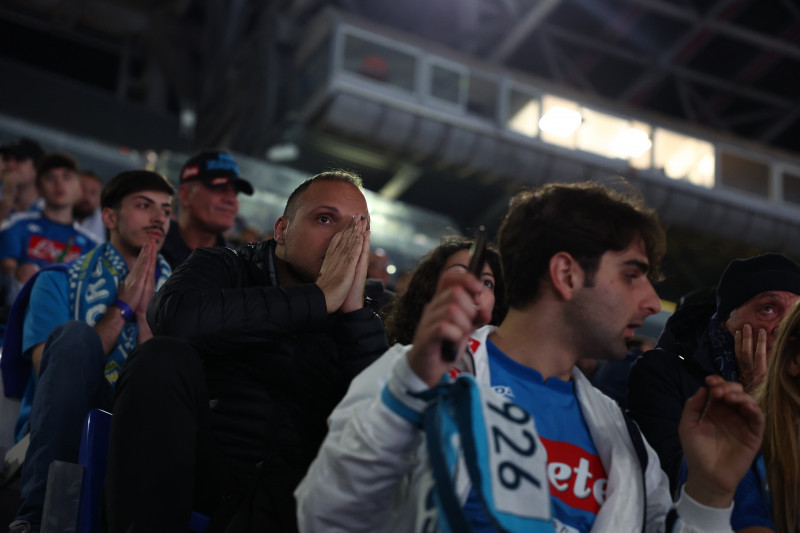Scudetto, Maxischermo al Maradona per Udinese-Napoli.