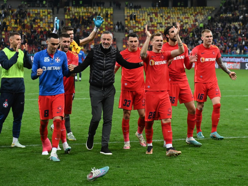 FCSB (8)s