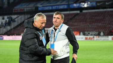 Scene fără precedent! Cum a ieșit Hagi de pe teren după ce a fost certat de Petrescu și ce a spus despre el