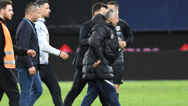 Patronul CFR-ului i-a decis soarta lui Dan Petrescu! Antrenorul a avut un comportament grosolan pe teren