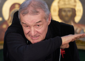 OUT de la FCSB! Gigi Becali a confirmat cea de-a 7-a plecare a verii
