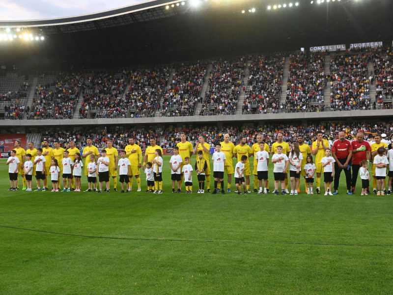 FOTBAL:ALL STARS ROMANIA-GALATASARAY LEGENDS, AMICAL SPORTS FESTIVAL (2.06.2023)