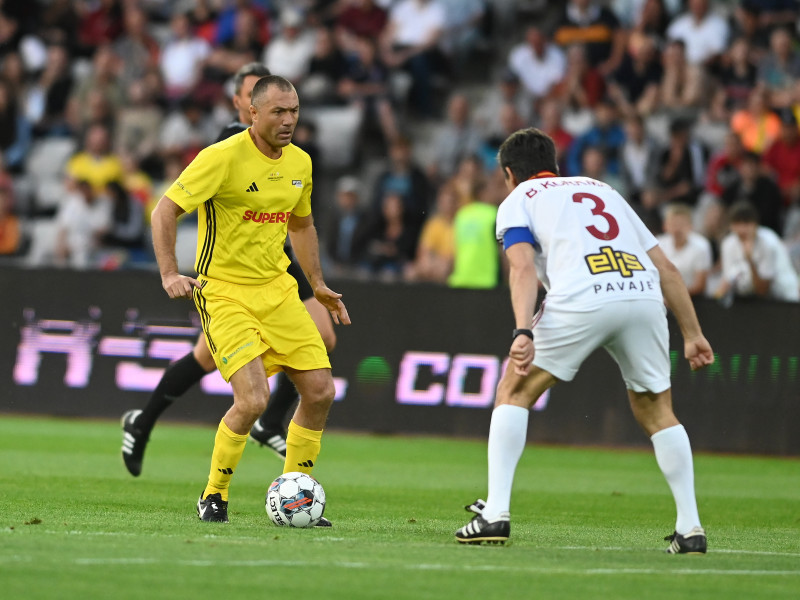 FOTBAL:ALL STARS ROMANIA-GALATASARAY LEGENDS, AMICAL SPORTS FESTIVAL (2.06.2023)