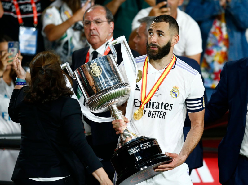 ESP: Real Madrid - CA Osasuna. Copa del Rey, Final Karim Benzema of Real Madrid with the Copa del Rey Trophy during the