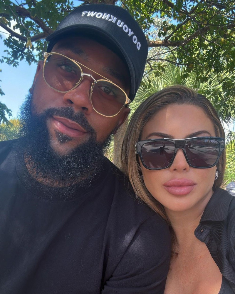 Celebrity Selfies