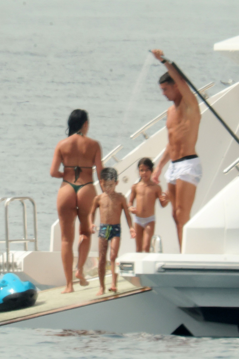 EXCLUSIVE: Cristiano Ronaldo, Georgina Rodriguez And Their Family On A Yacht In Sardinia