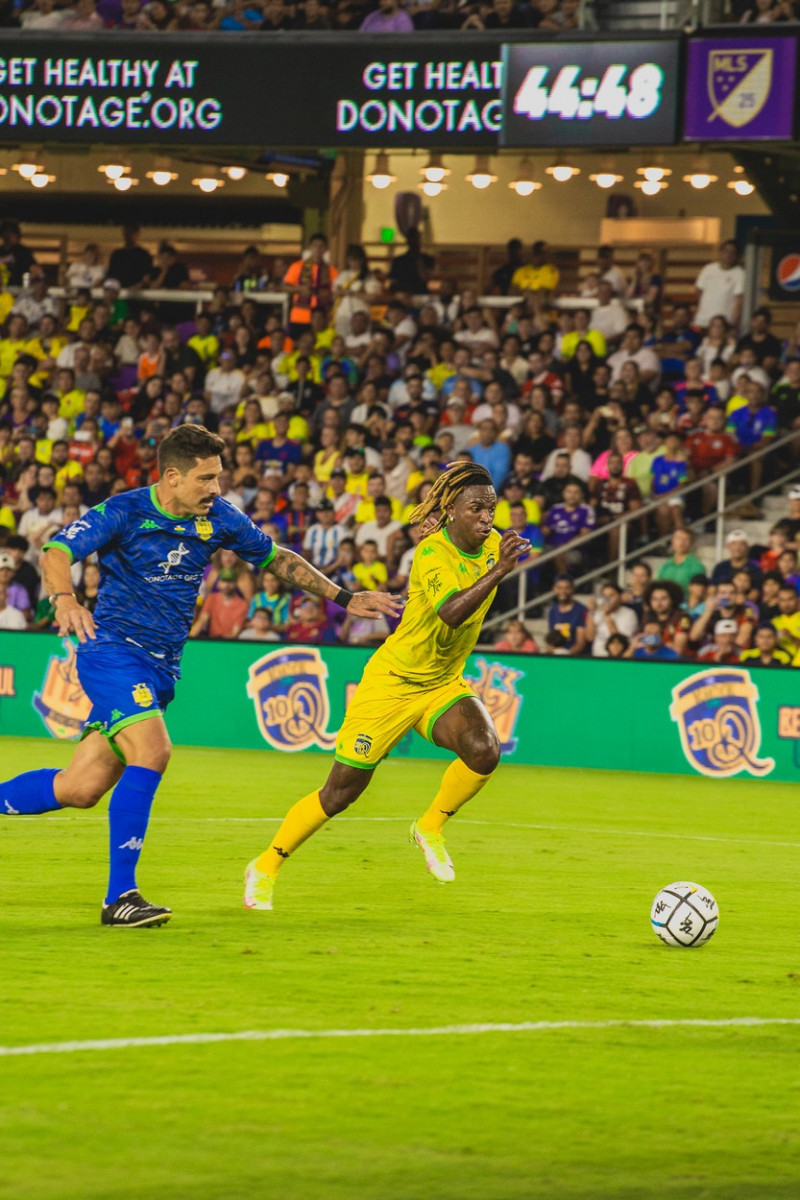 Game of the Stars Ronaldinho x Roberto Carlos in Orlando in the United States