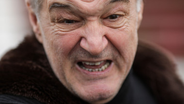 Gigi Becali n-a mai putut privi imaginile redate la TV: "Nu mai dați astea! E cenzură"