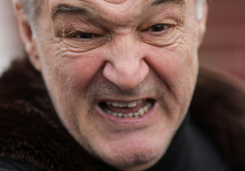 Gigi Becali a spus un singur lucru despre arbitrul din Olanda, după Aberdeen - FCSB 2-2