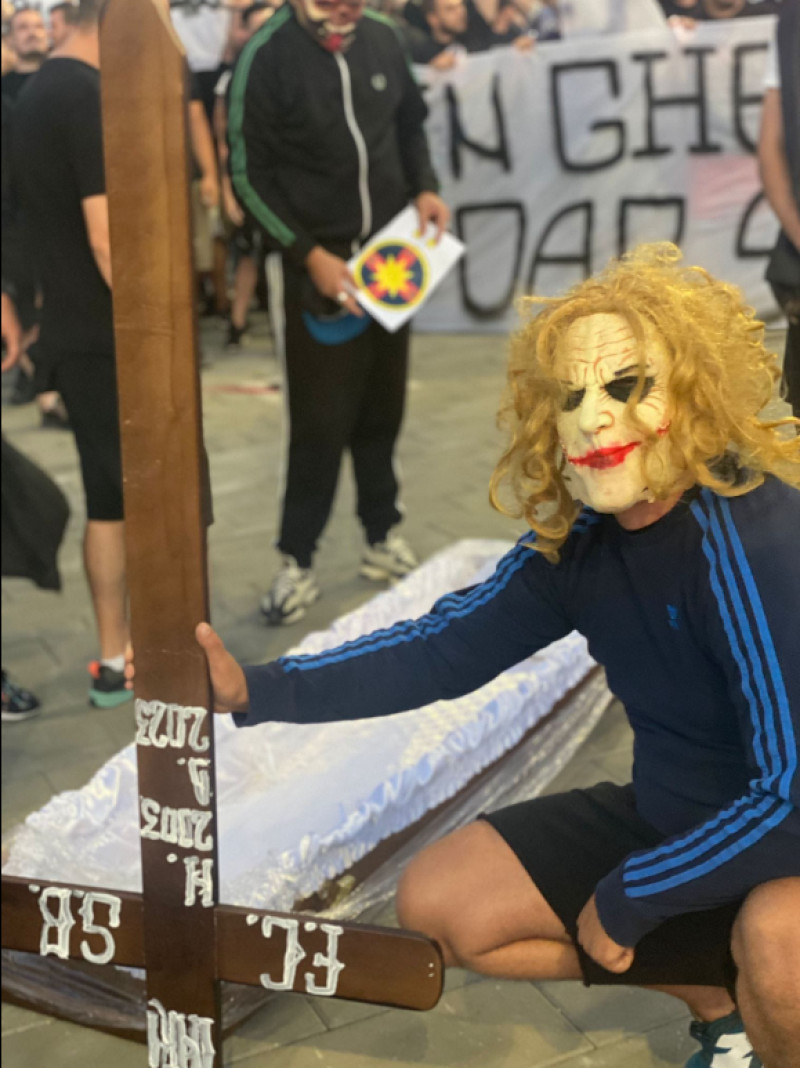 macabru2