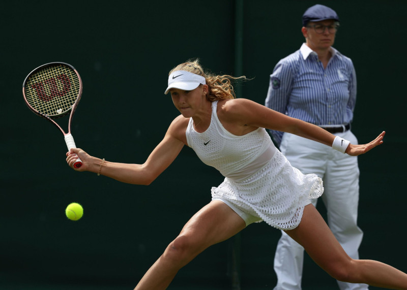 Wimbledon, UK. 10th July 2023; All England Lawn Tennis and Croquet Club, London, England: Wimbledon Tennis Tournament; Mirra Andreeva (RUS) with a forehand shot to Madison Keys (USA) in womens singles match Credit: Action Plus Sports Images/Alamy Live New