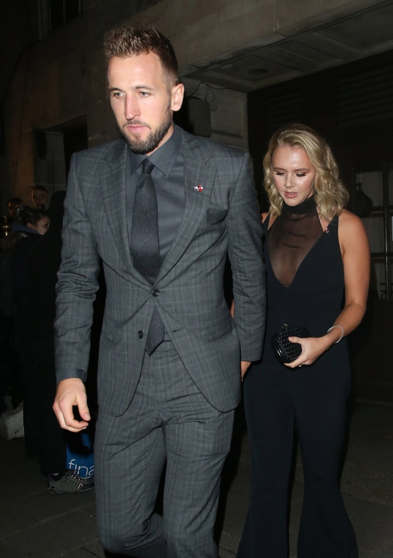 *EXCLUSIVE* Tottenham hotspur and England footballer Harry Kane and wife Katie Goodland pictured hand in hand leaving the 2019 Pride Of Britain Awards 2019.