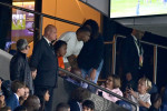 Kylian Mbappé en famille dans les tribunes du match PSG Vs Lorient au Parc des Princes à Paris - match de football de Ligue 1 Uber Eats