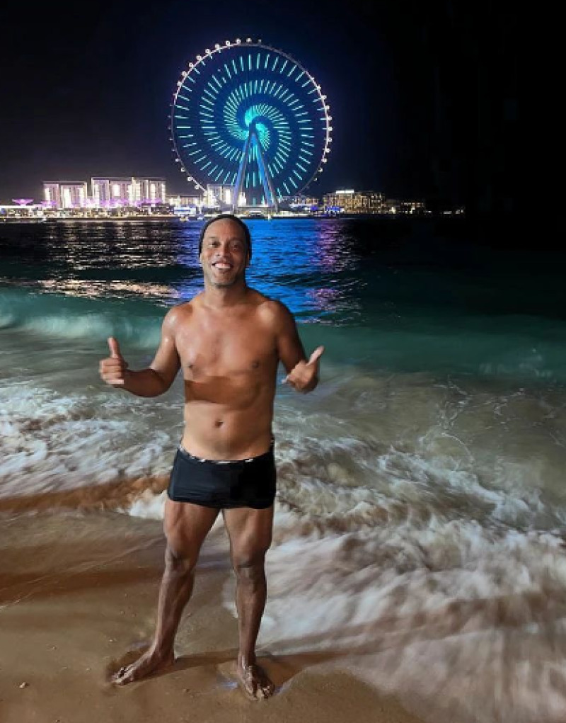 ronaldinho11.jpg