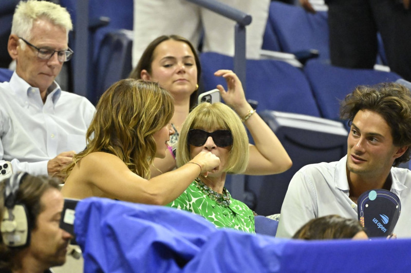 Tennis : Us Open 2023 - Emma Watson avec Anna Wintour dans la tribune officielle - Angleterre Tennis : US open 2023 - 06