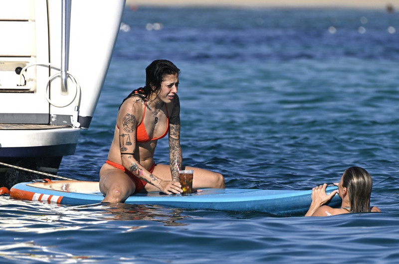 Players Of The Spanish Women's Soccer Team Enjoy A Break - Ibiza