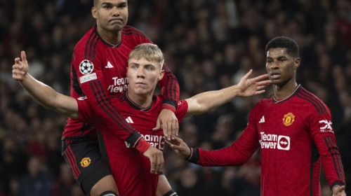 Englezii anunță o mutare total neașteptată, pe axa Manchester United - Liverpool