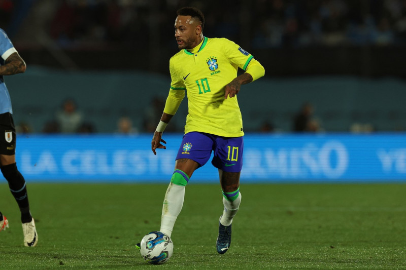 neymar uruguay brazilia (9)