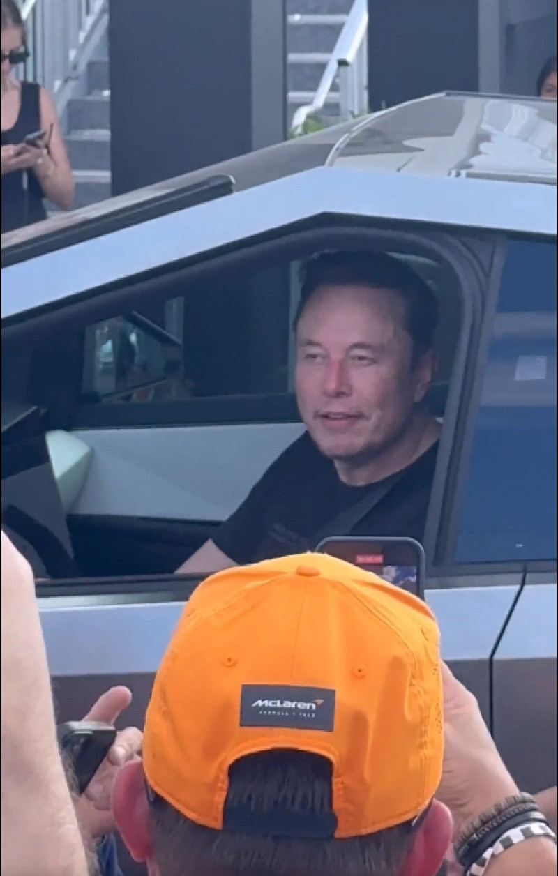 elon2