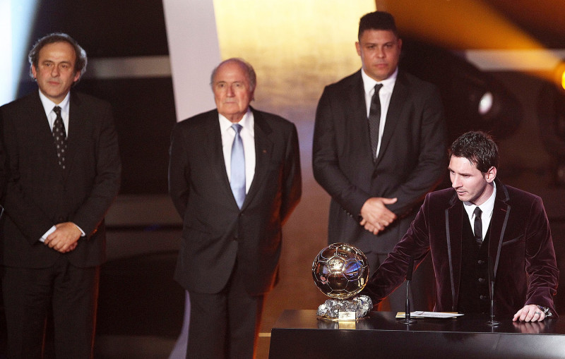FIFA MEN'S FOOTBALL COACH OF THE YEAR AWARD
