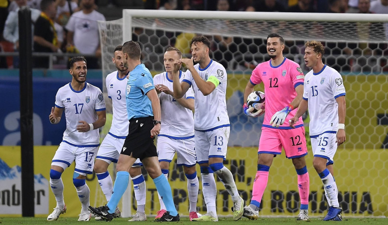 Romania v Kosovo: Group I - UEFA EURO, EM, Europameisterschaft,Fussball 2024 European Qualifiers Referee Willy Delajod,