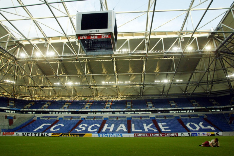 Fotbalový stadion FC Schalke 04. Au
