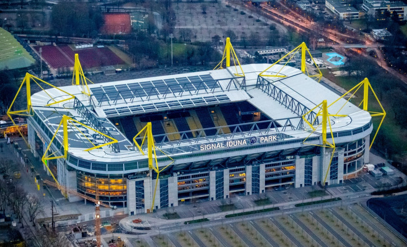 BVB Stadion Dortmund.jpg3