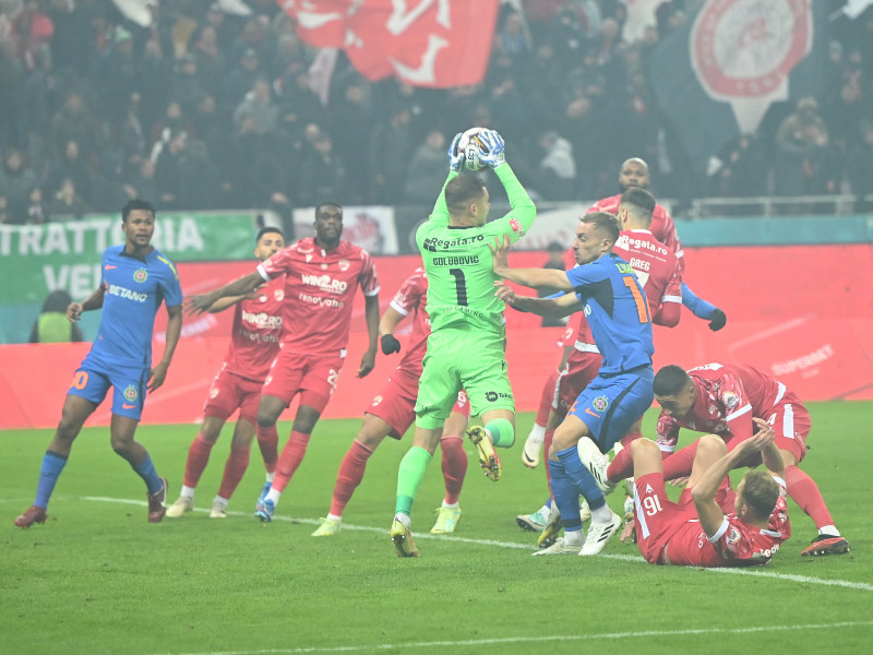 FOTBAL:DINAMO BUCURESTI-FCSB, SUPERLIGA SUPERBET (26.11.2023)