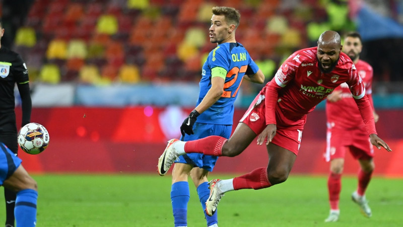 FOTBAL:DINAMO BUCURESTI-FCSB, SUPERLIGA SUPERBET (26.11.2023)