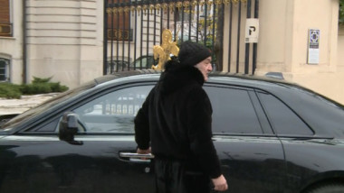 Surpriză! Câți bani i-a dat Gigi Becali unei femei nevoiașe