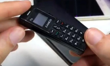 Cel mai mic telefon din lume, creat special pentru deținuți. Cum a fost introdus în Penitenciarul Aiud