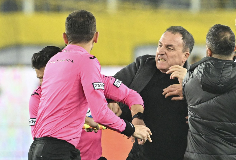 MKE Ankaragucu President Faruk Koca punches referee Halil Umut Meler