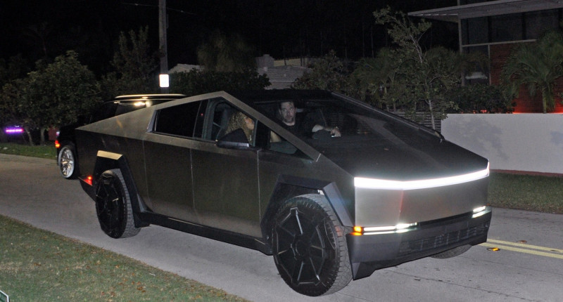 Serena Williams and Husband Drive in The Newly Released Tesla Cybertruck