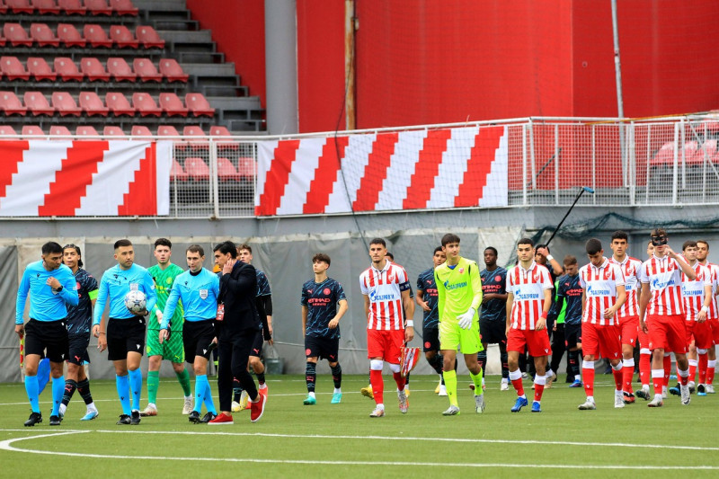 CRVENA ZVEZDA vs MANCHESTER CITY Football TEAMS Crvena zvezda vs Manchester City Youth UEFA Champions league match at Vo