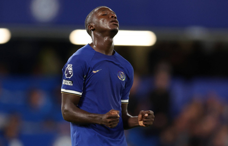 London, England, 25th August 2023. Moises Caicedo of Chelsea celebrates at the final whistle during the Premier League m