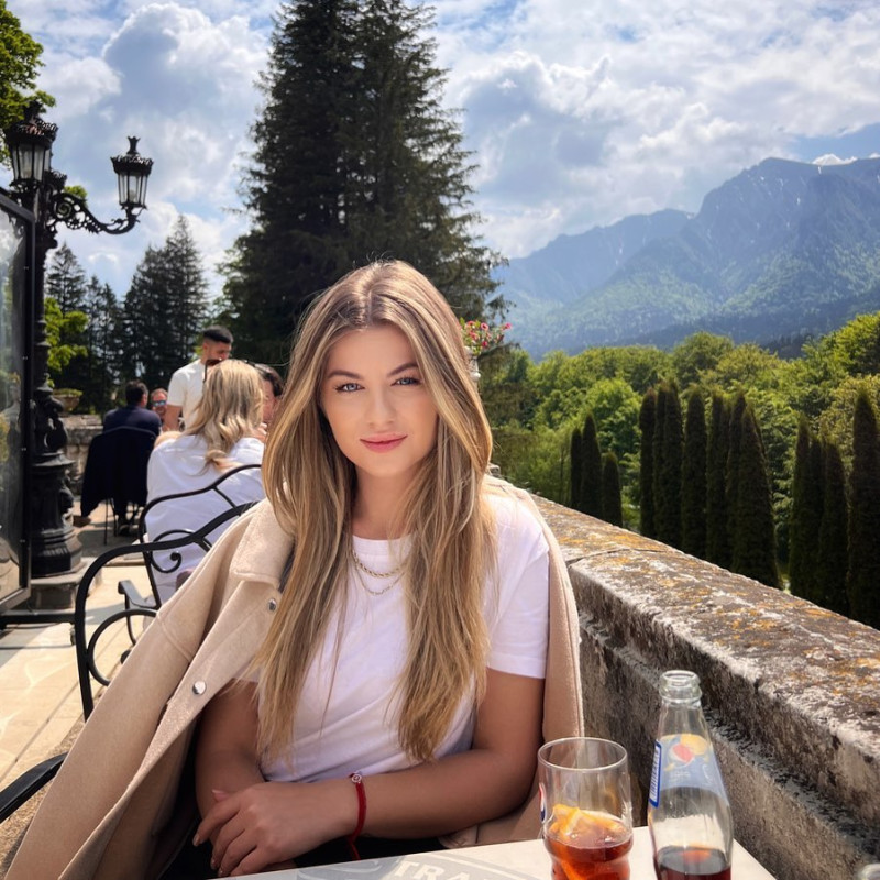 francesca simionescu6