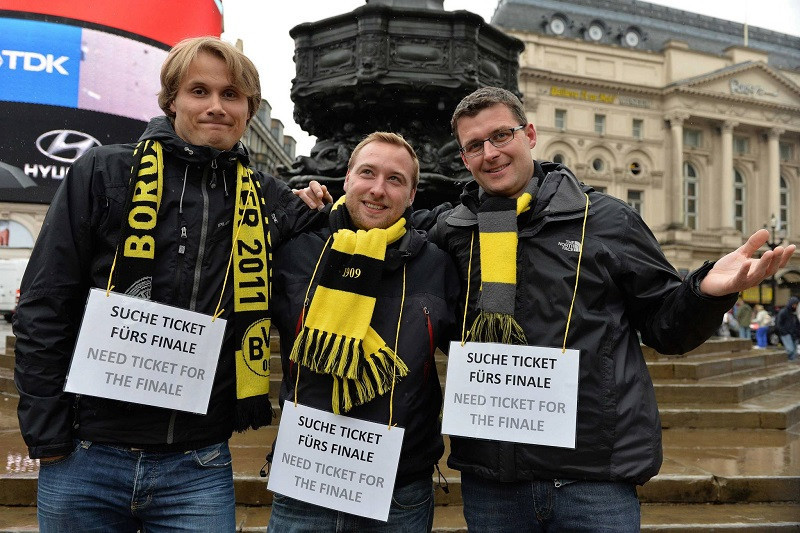 Borussia suporteri 2