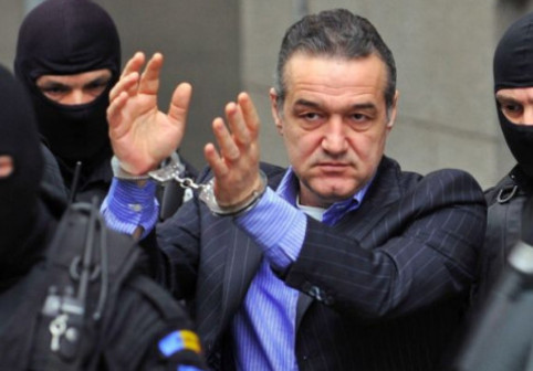 De nicăieri, Gigi Becali a lansat atacul: ”Mi-aș dori un Băsescu președinte. El are toată vina pentru ce s-a întâmplat”