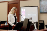 Megan Halicek citește o declarație în timpul condamnării lui Larry Nassar