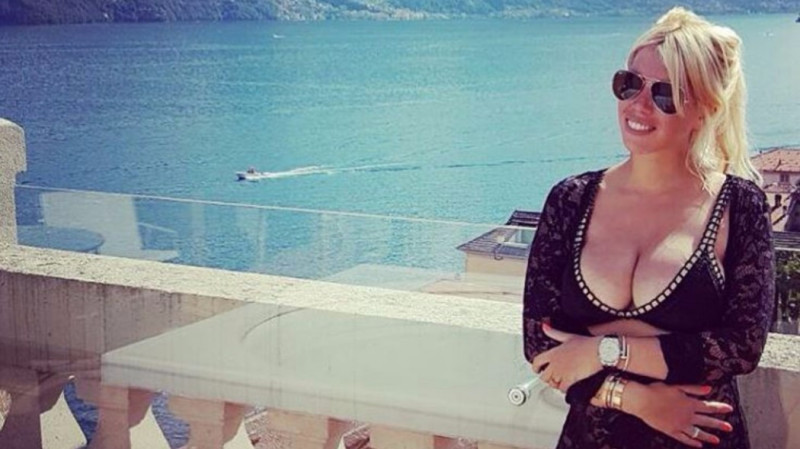 wanda nara 15
