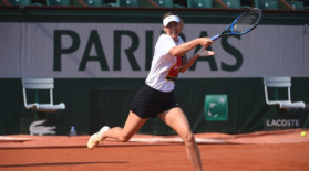 Sharapova şi-a prezentat rochia, după ce a refuzat să se îmbrace precum Halep