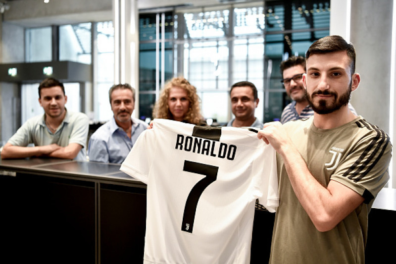 The Shirt Of Juventus New Signing Cristiano Ronaldo Is On Sale At Jstore