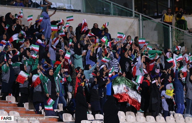 Iran femei meci de fotbal